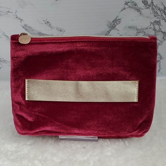 Ipsy Makeup Bag Valentines Mystery Bags - Picture 6 of 16